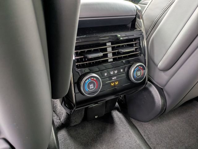 New 2026 Land Rover Range Rover Sport Dynamic SE image 13