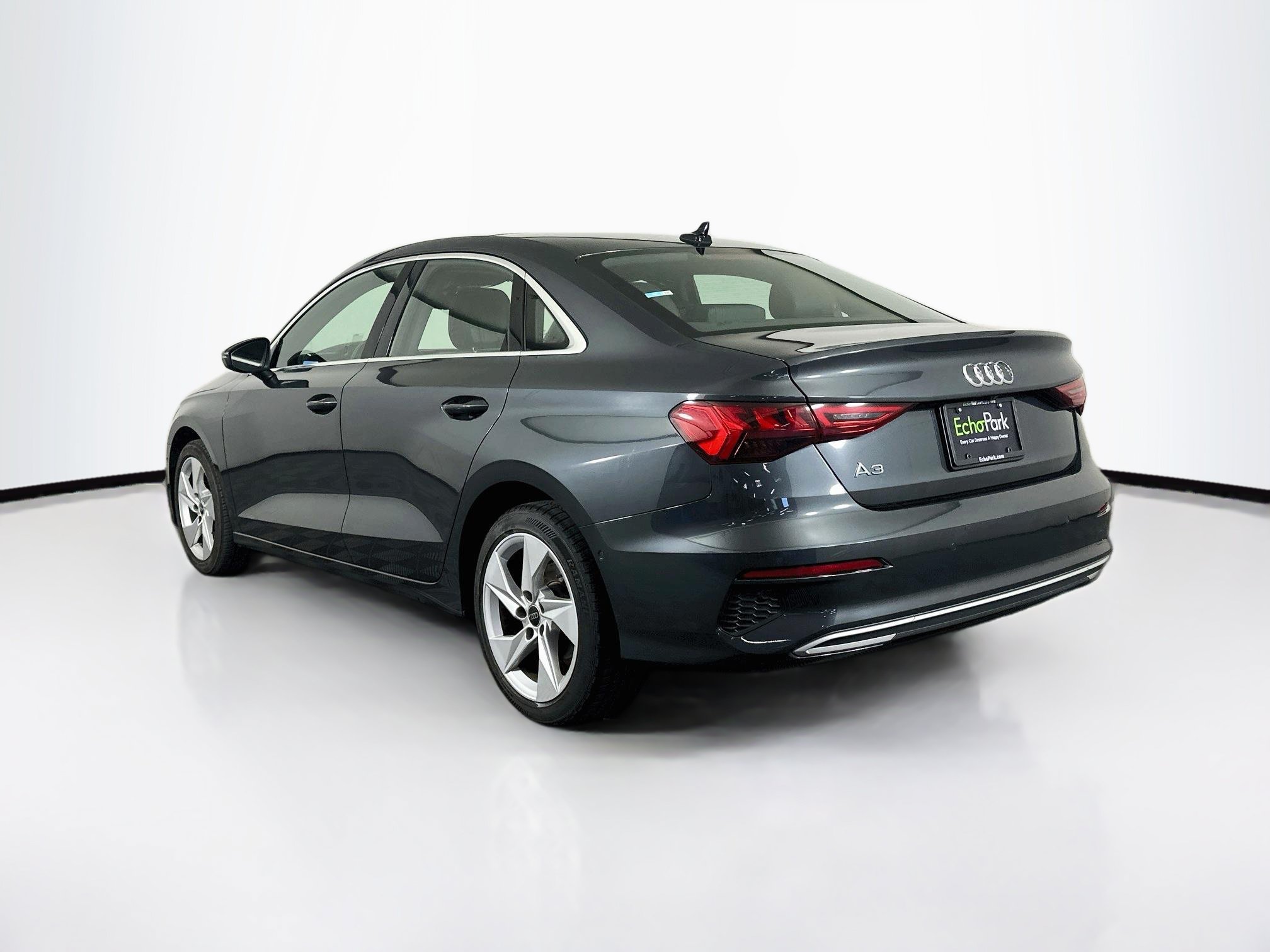 Used 2024 Audi A3 2.0T Premium FWD image 5