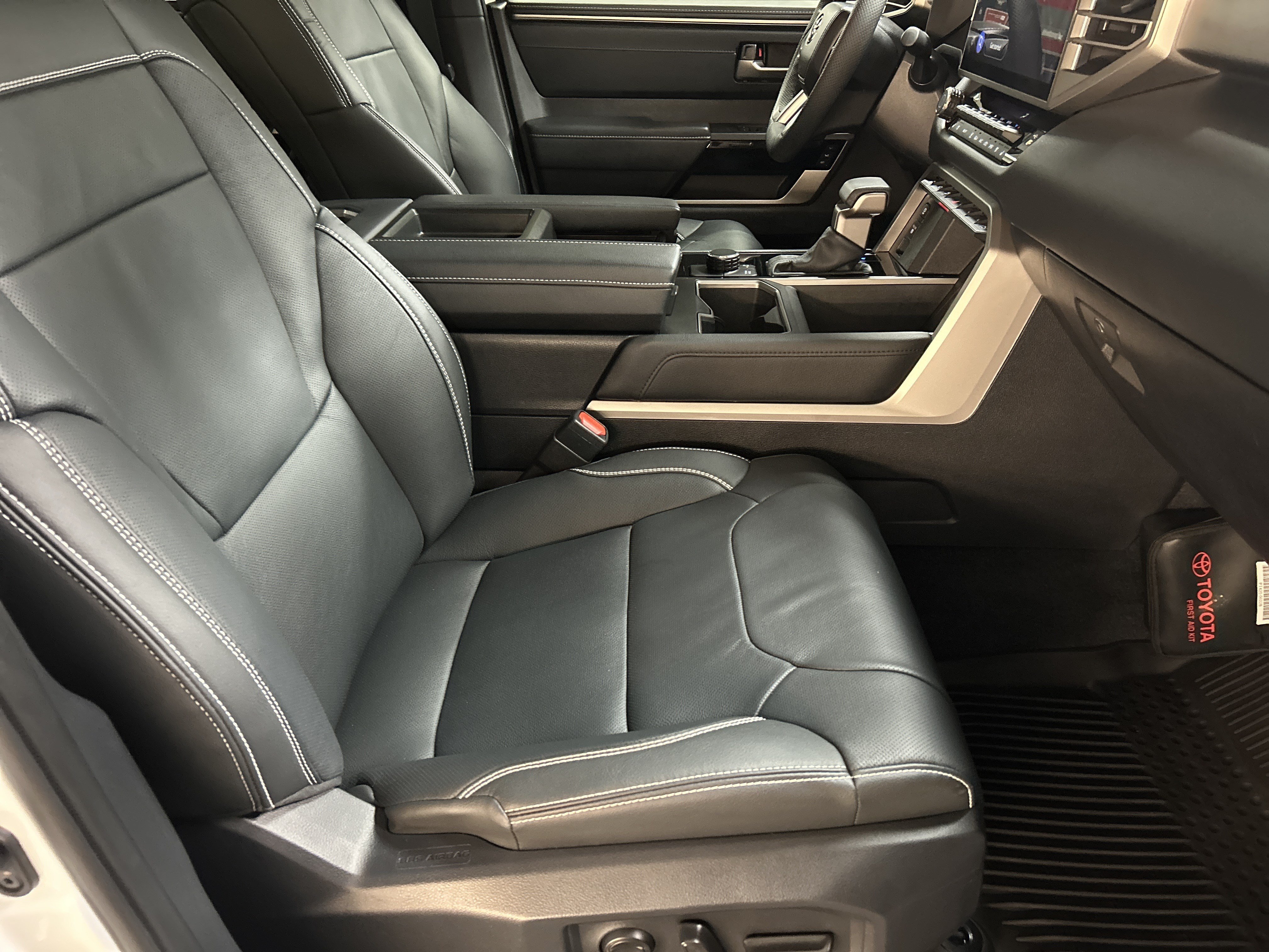 Certified 2026 Toyota Tundra Limited RWD image 35