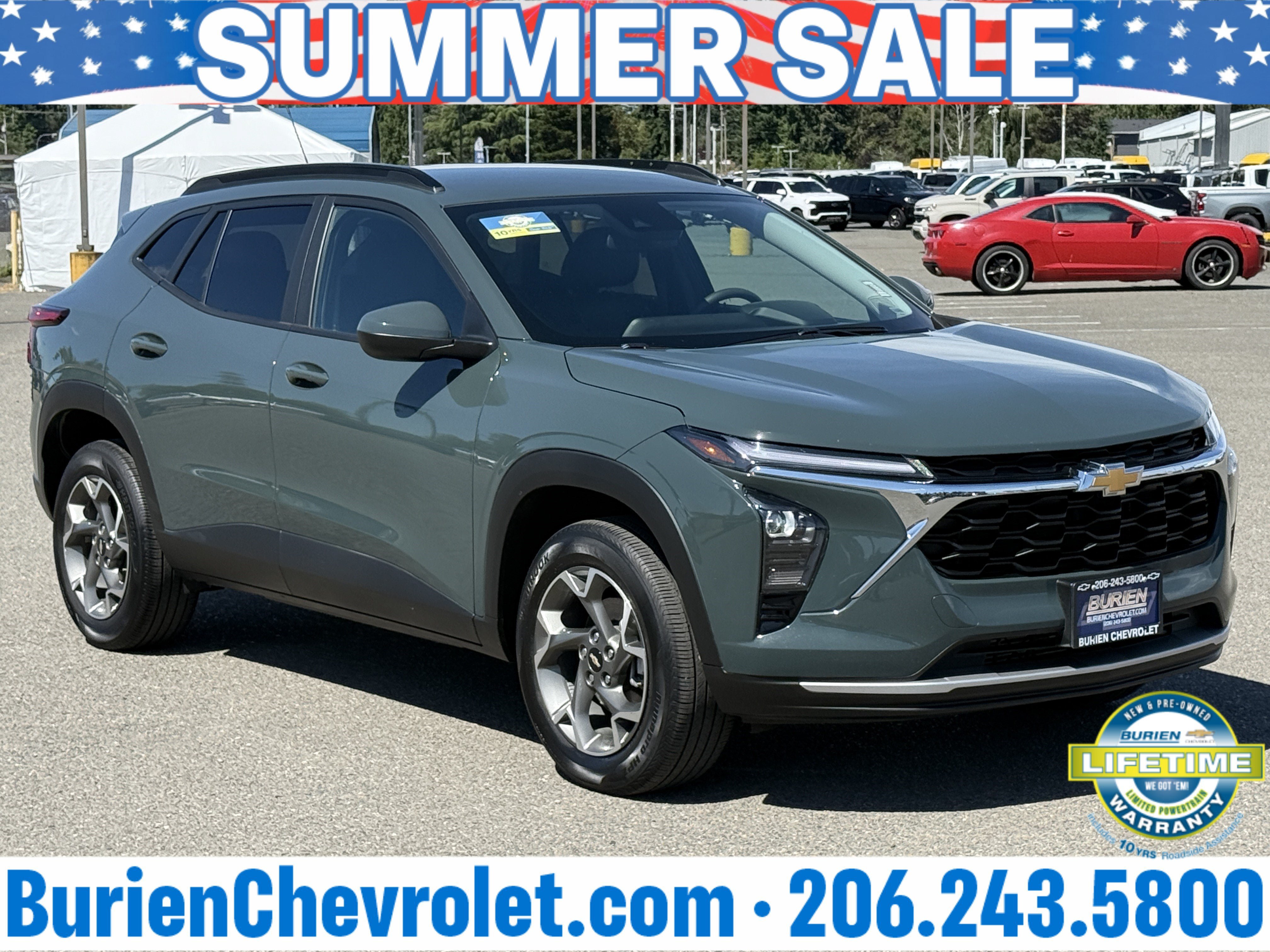 Used 2025 Chevrolet Trax LT FWD image 7