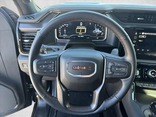 Used 2025 GMC Sierra 1500 AT4 w/ AT4 Premium Package AWD/4WD image 13