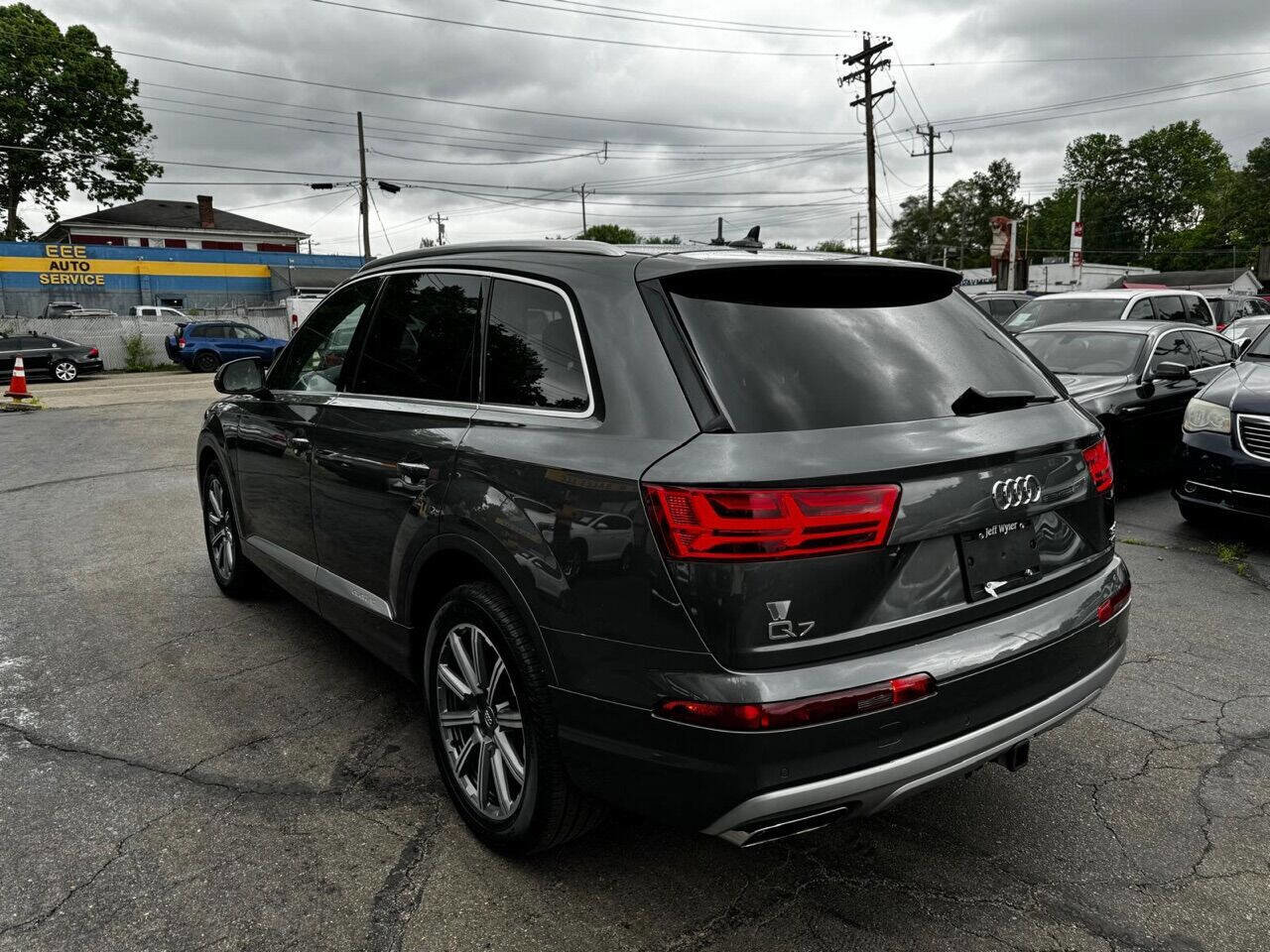Used 2018 Audi Q7 3.0T Premium Plus w/ Premium Plus Package AWD/4WD image 6