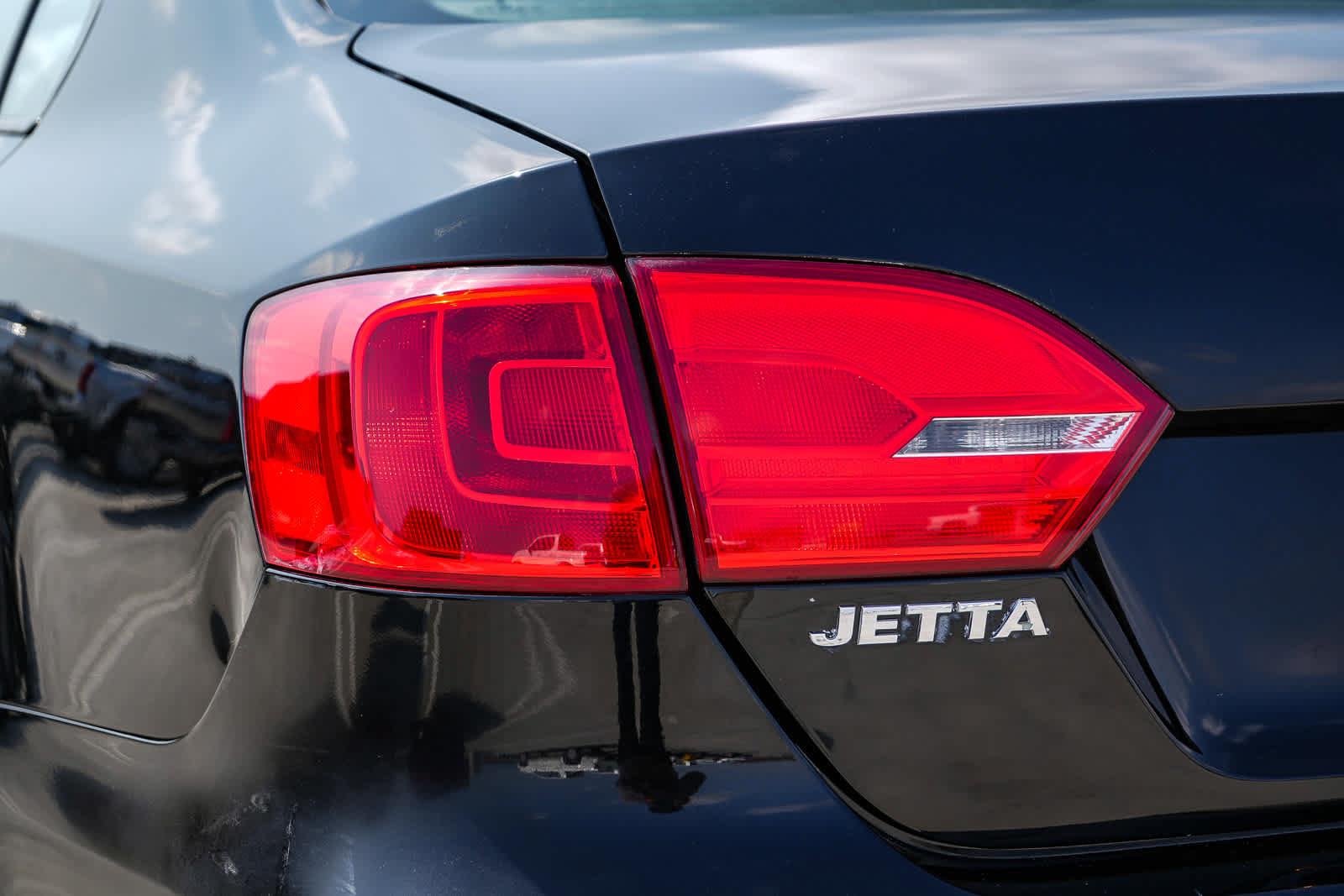 Used 2012 Volkswagen Jetta S FWD image 8