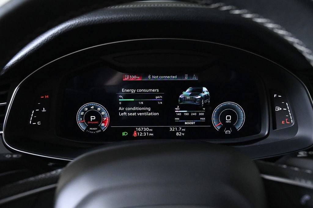 Used 2023 Audi SQ7 Prestige w/ Prestige Package AWD/4WD image 11