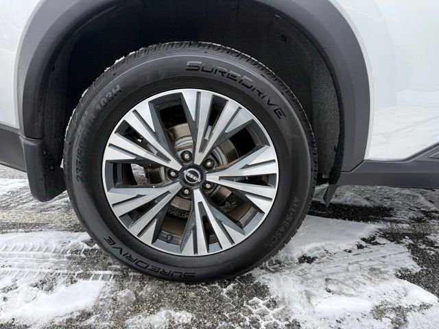 Certified 2023 Nissan Rogue SV image 28