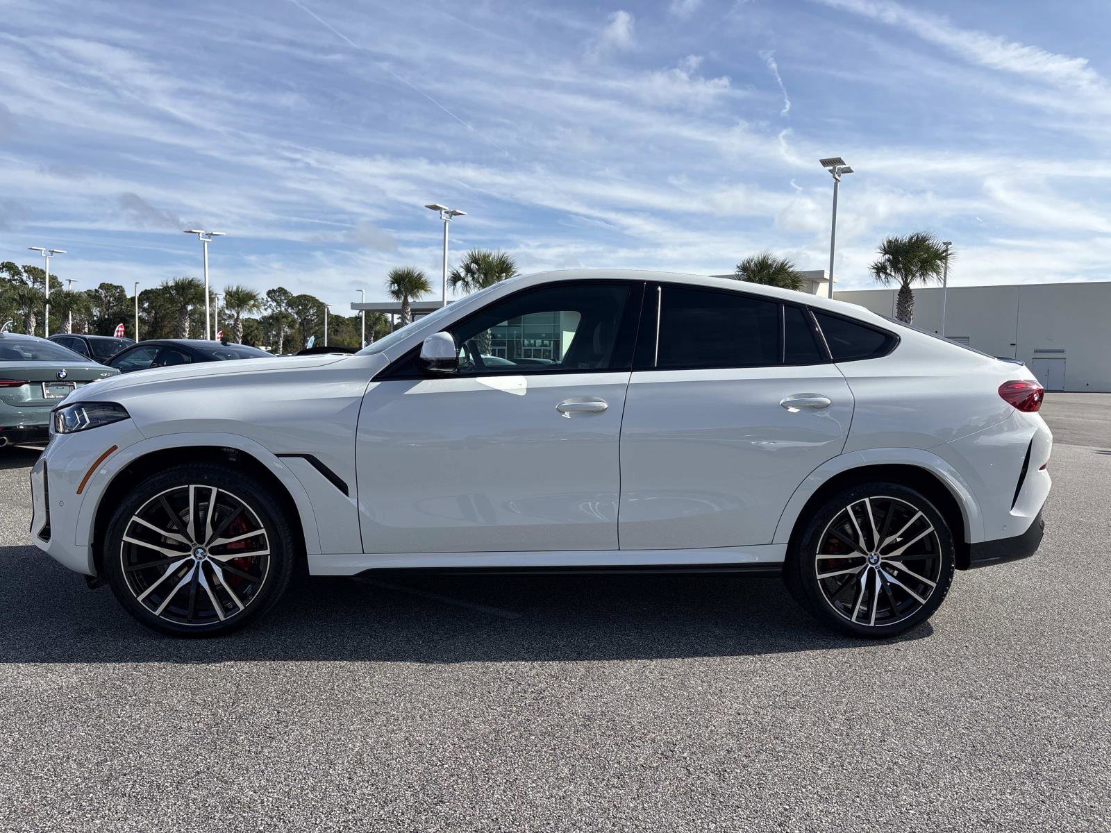 New 2026 BMW X6 xDrive40i image 7