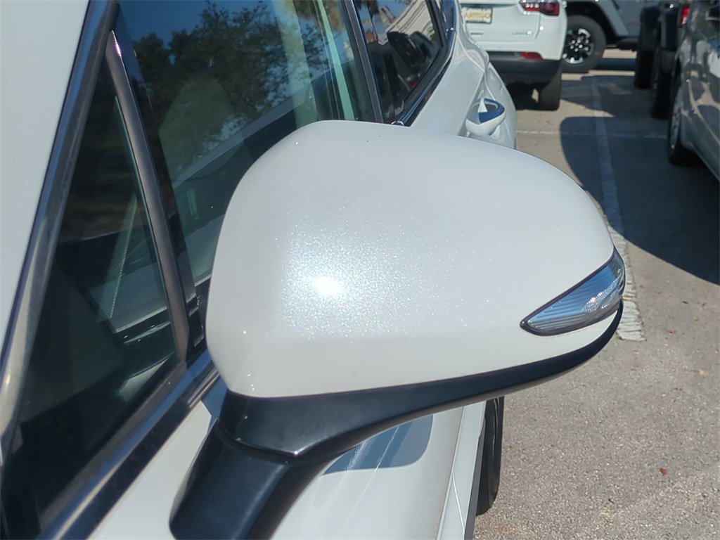 Used 2019 Hyundai Santa Fe Limited image 13