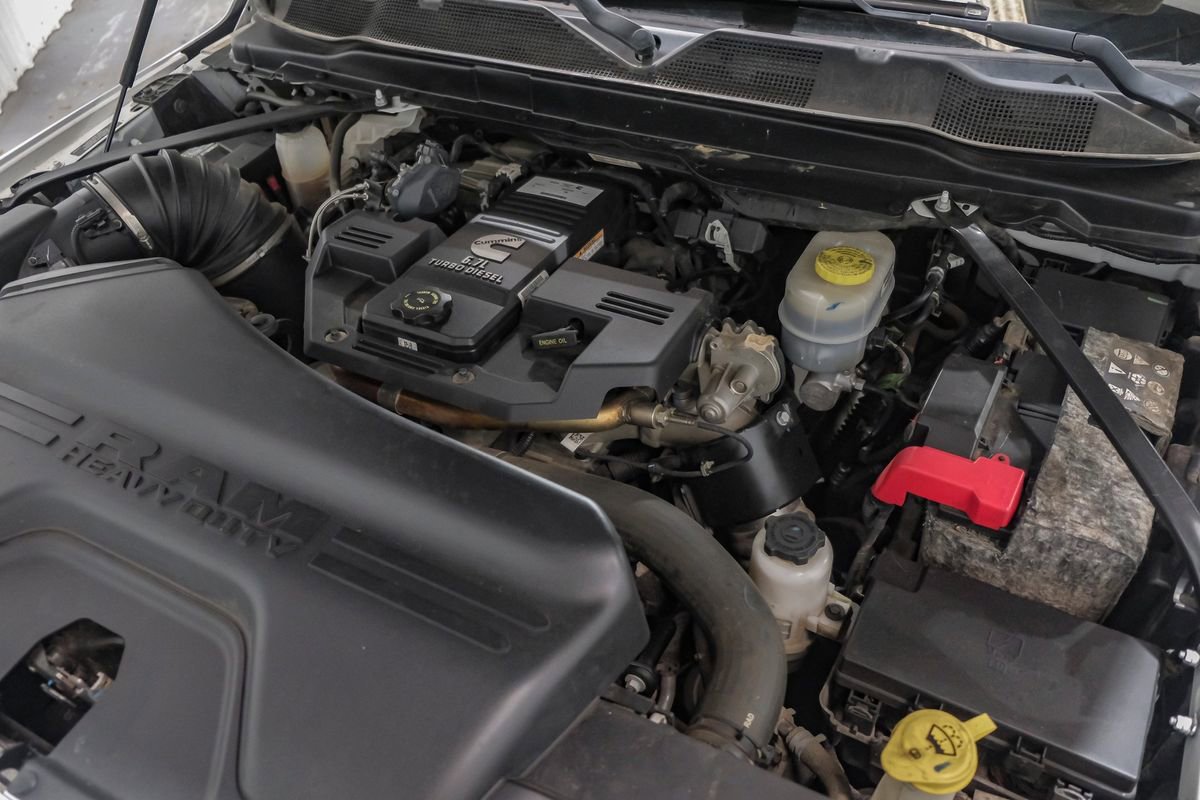 Used 2020 RAM 3500 Laramie image 59