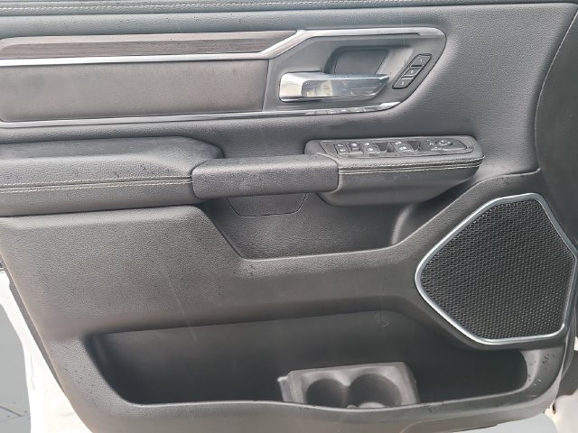 Used 2026 RAM 1500 Laramie AWD/4WD image 15