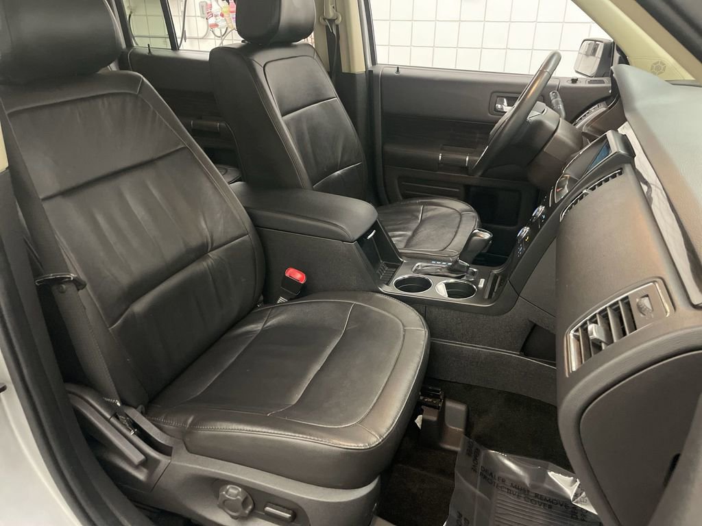 Used 2018 Ford Flex SEL w/ Equipment Group 202A FWD image 21