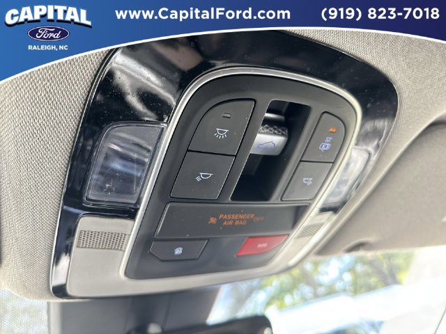Used 2023 Hyundai Santa Fe Limited AWD/4WD image 33