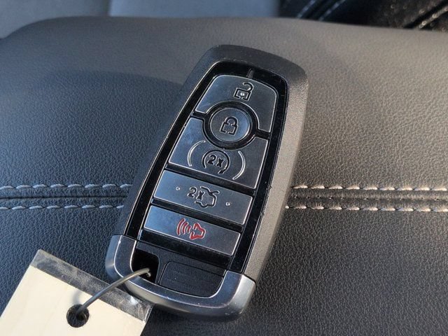 Used 2025 Ford Mustang GT RWD image 26