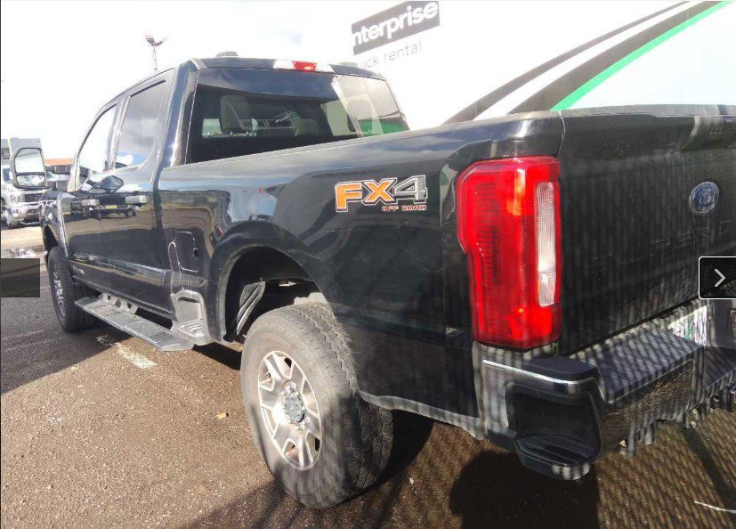 Used 2025 Ford F250 XLT w/ FX4 Off-Road Package AWD/4WD image 3