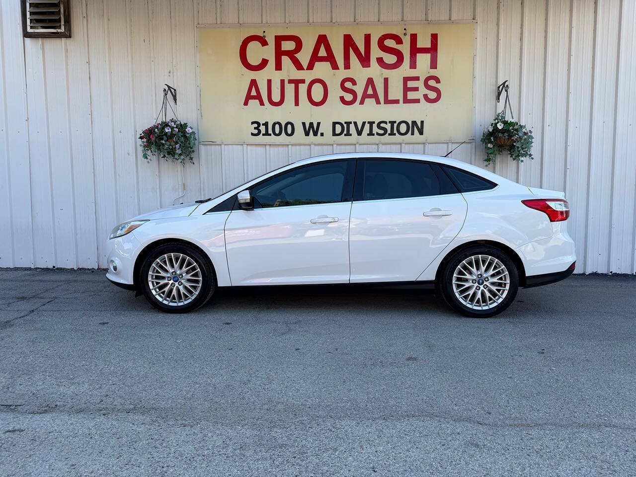 Used 2012 Ford Focus SEL FWD image 6