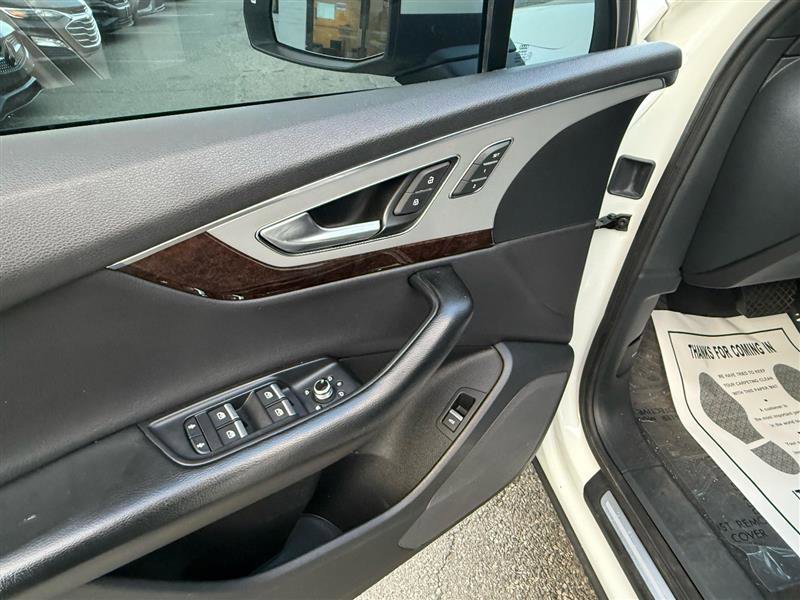 Used 2019 Audi Q7 2.0T Premium image 31