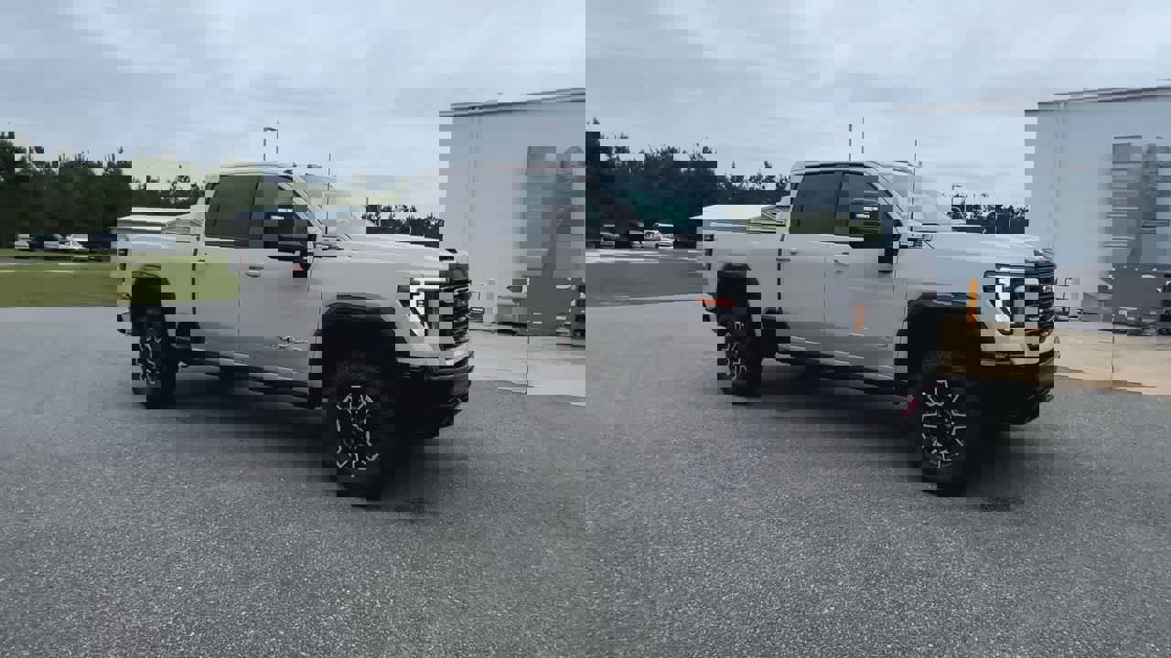 New 2026 GMC Sierra 2500 AT4X video 2