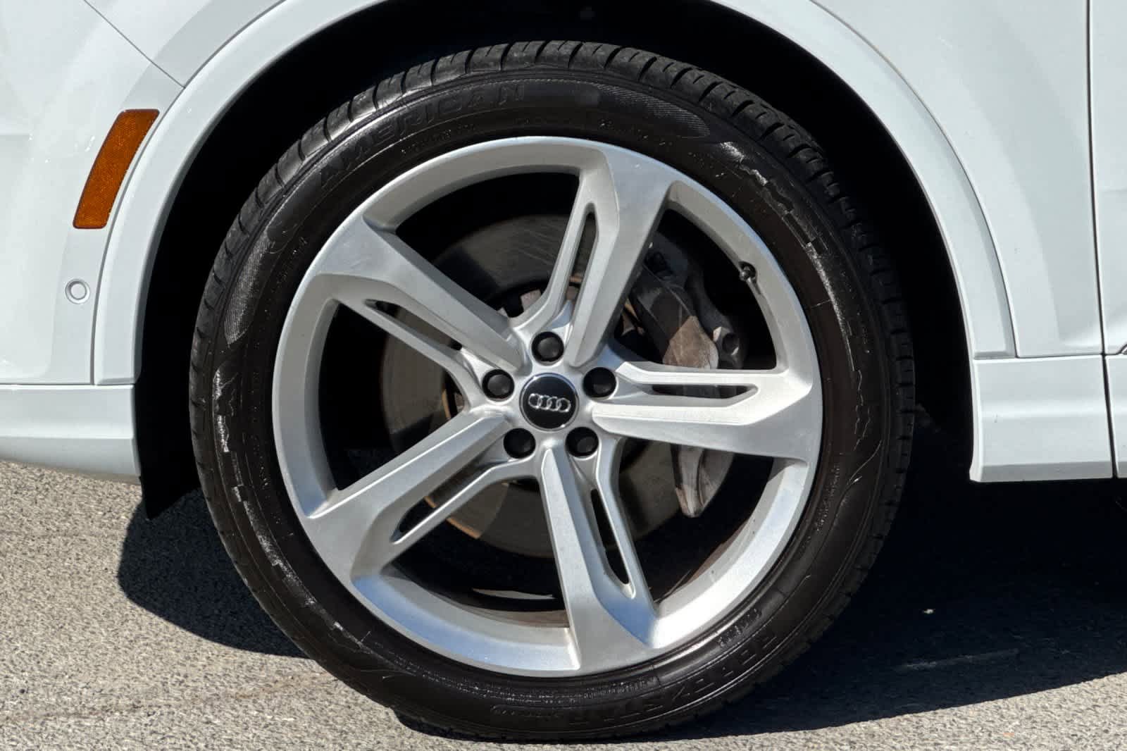 Used 2019 Audi Q7 3.0T Prestige AWD/4WD image 29