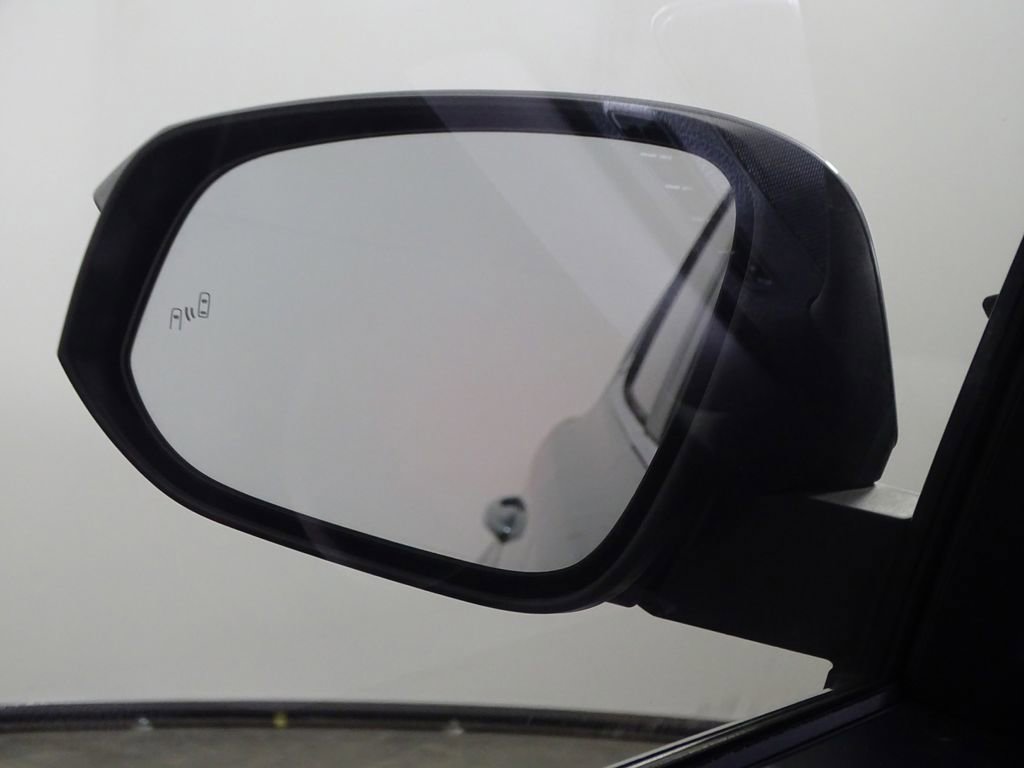 Used 2018 Toyota RAV4 Limited image 39