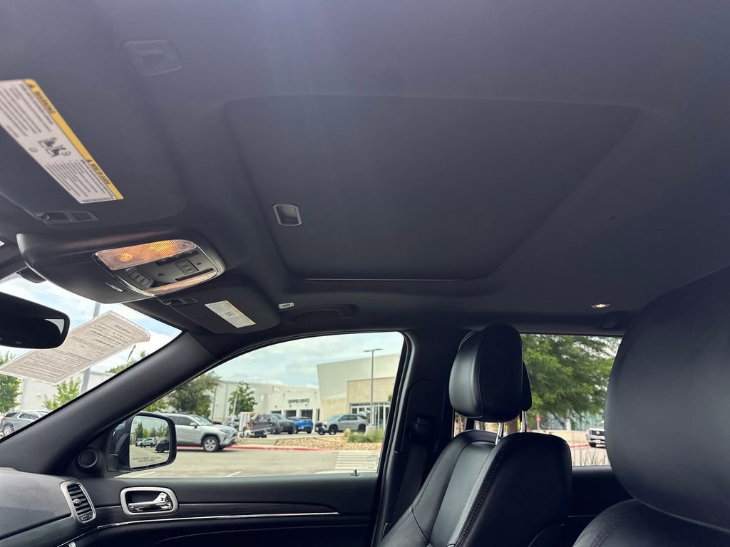 Used 2020 Jeep Grand Cherokee Limited RWD image 28