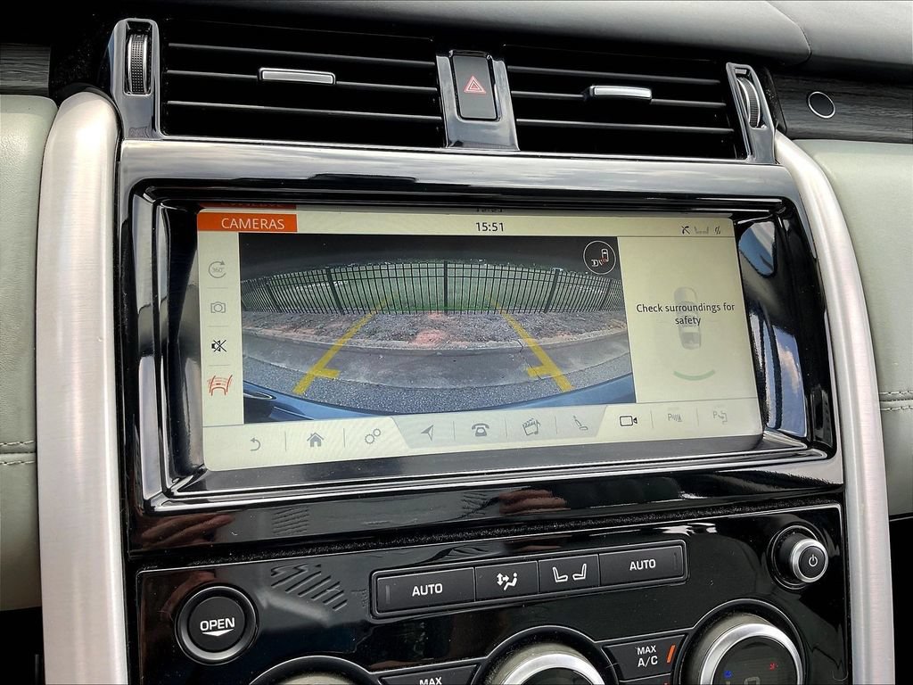 Used 2020 Land Rover Discovery HSE Luxury AWD/4WD image 17