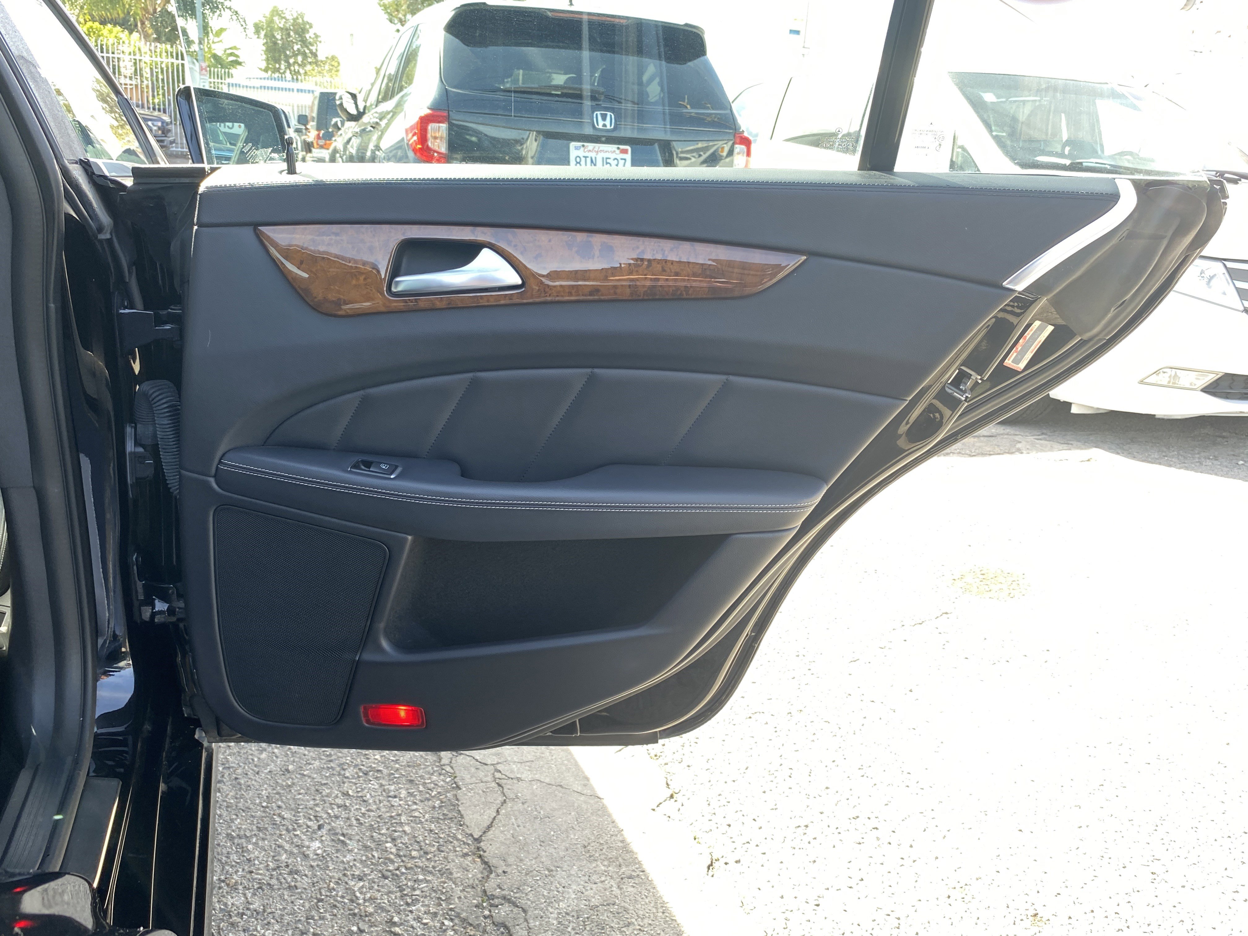 Used 2014 Mercedes-Benz CLS 550 CLS 550 w/ Premium 1 Package image 22