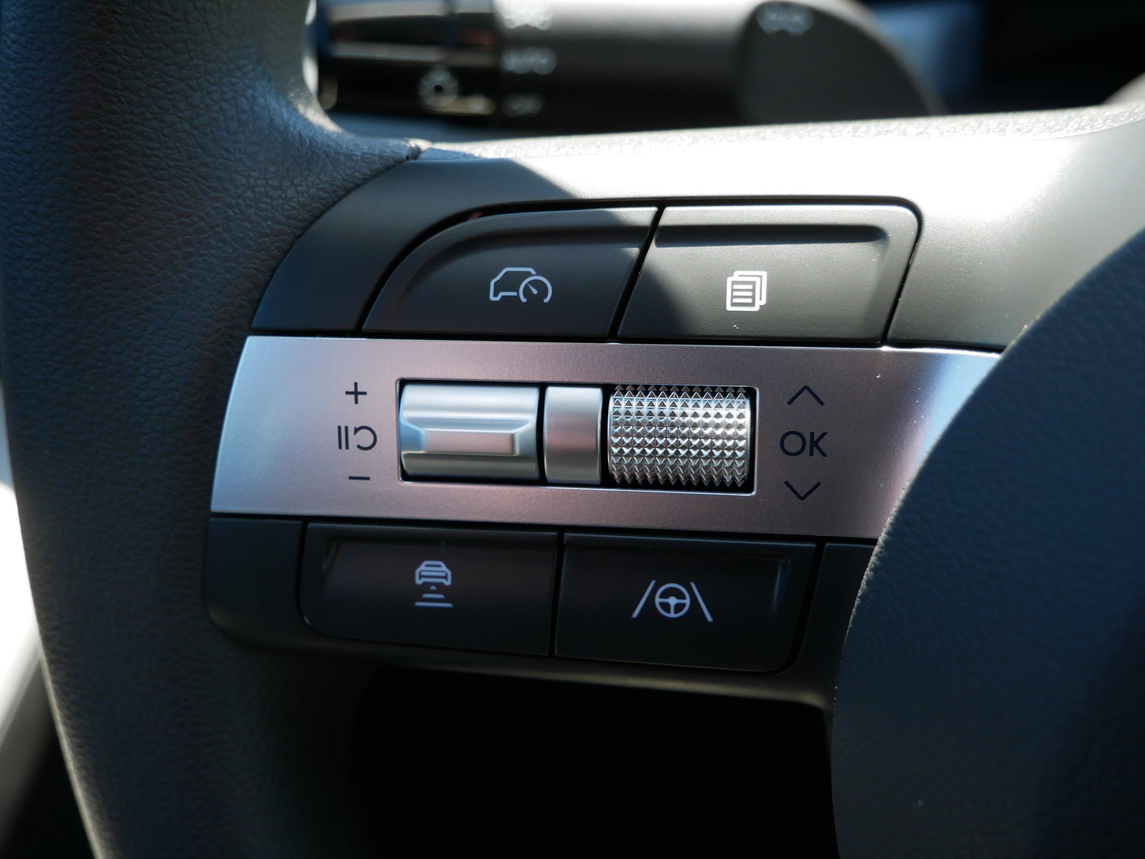 Certified 2026 Hyundai Sonata SE FWD image 27