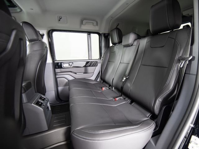 New 2025 INEOS Grenadier Fieldmaster Edition image 24