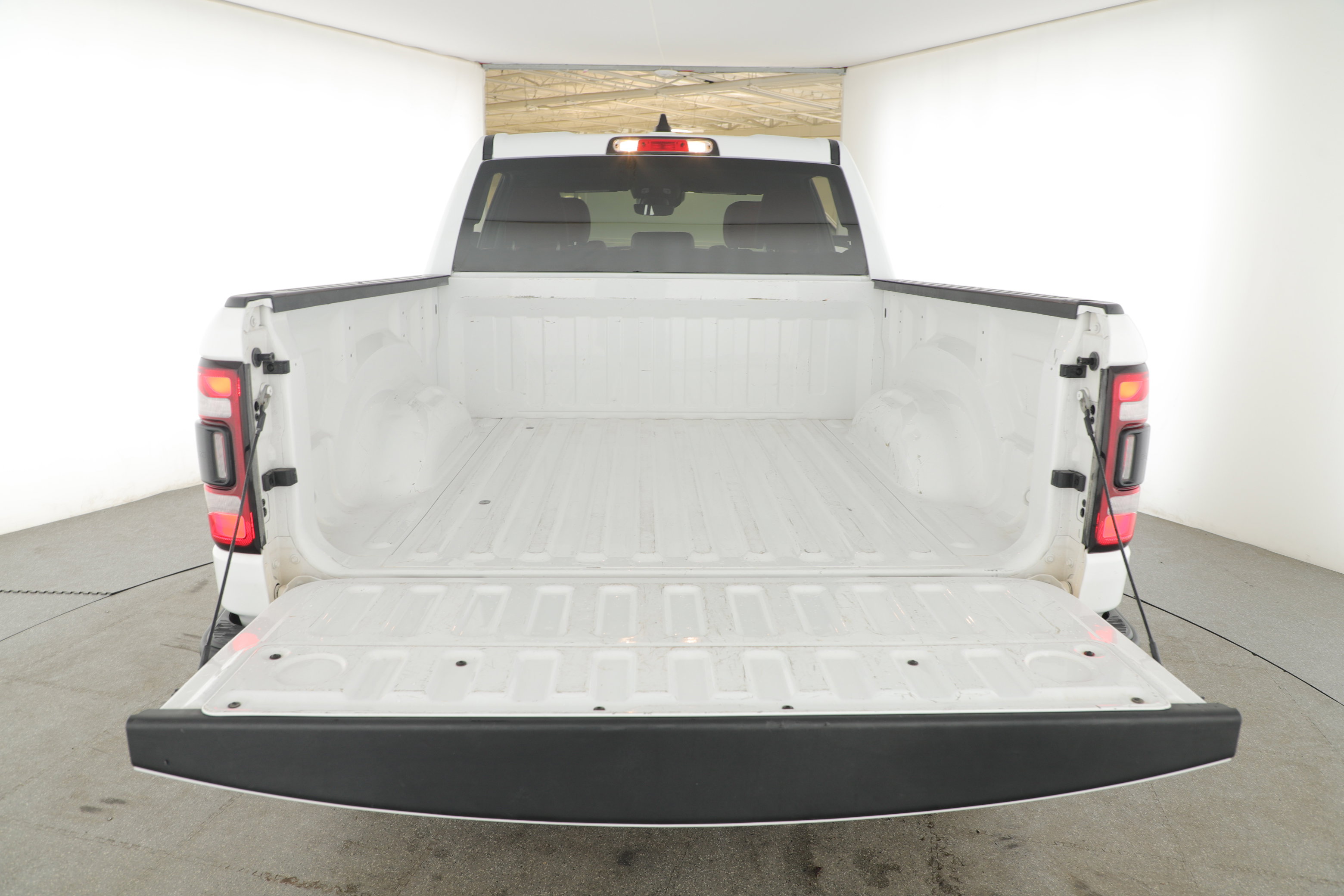 Used 2024 RAM 1500 Rebel image 5