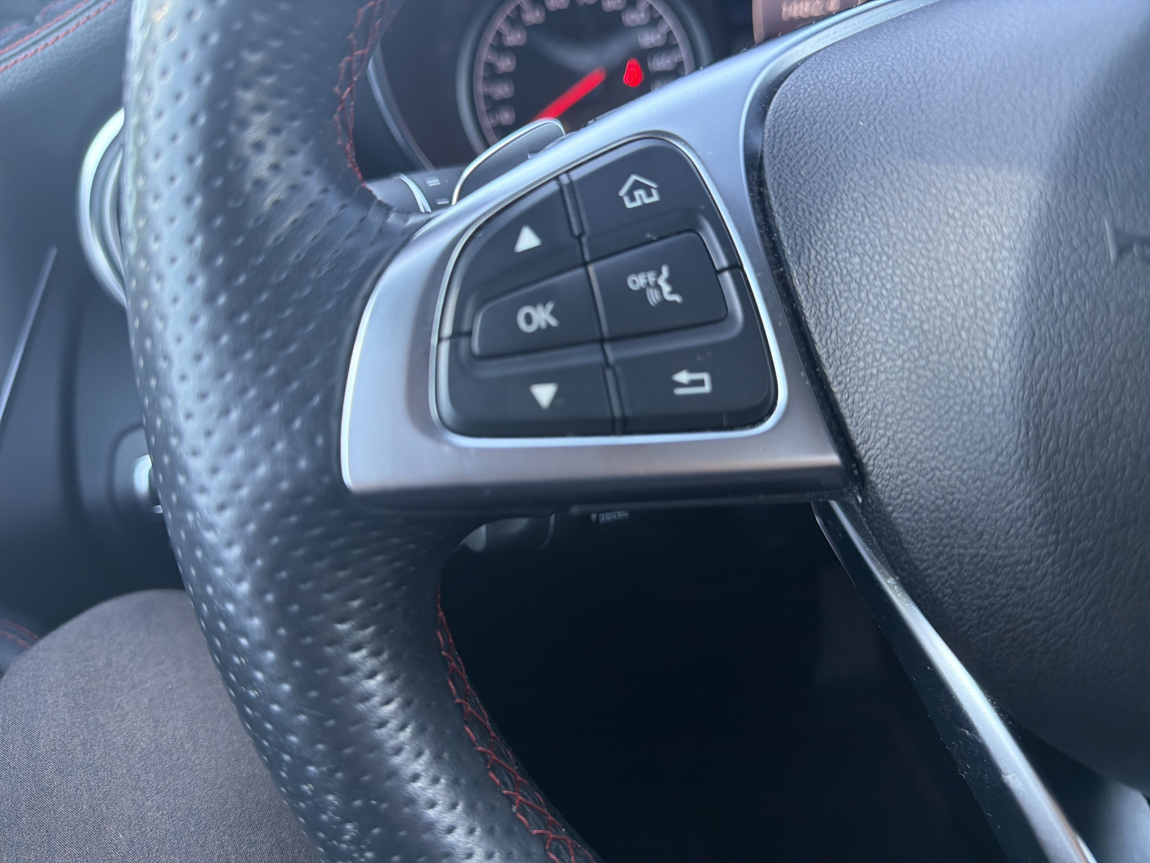 Certified 2018 Mercedes-Benz GLC 43 AMG 4MATIC image 18