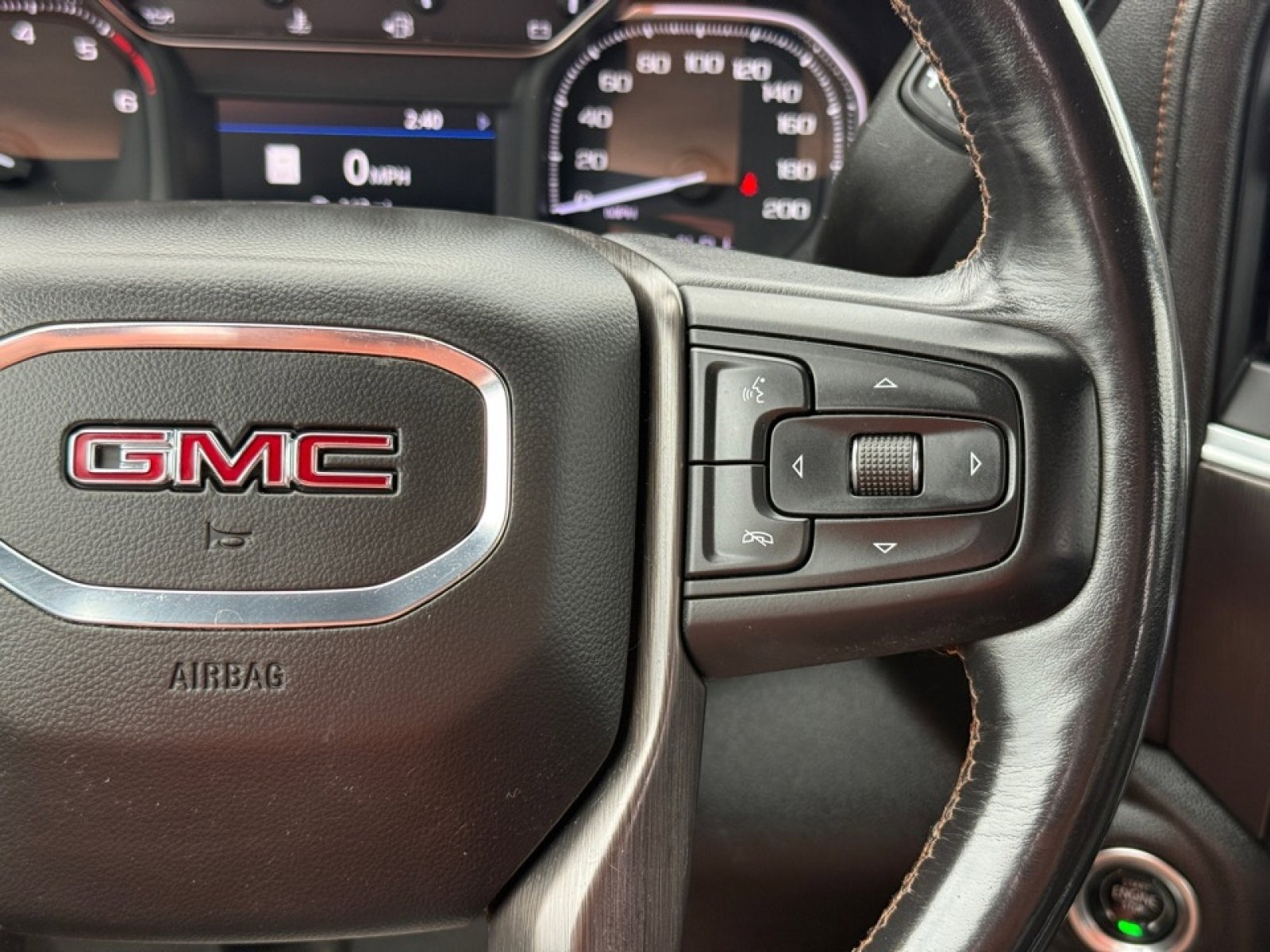 Used 2021 GMC Sierra 1500 AT4 w/ AT4 Preferred Package image 24