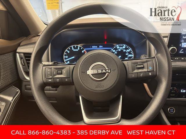 Certified 2023 Nissan Rogue SV image 16