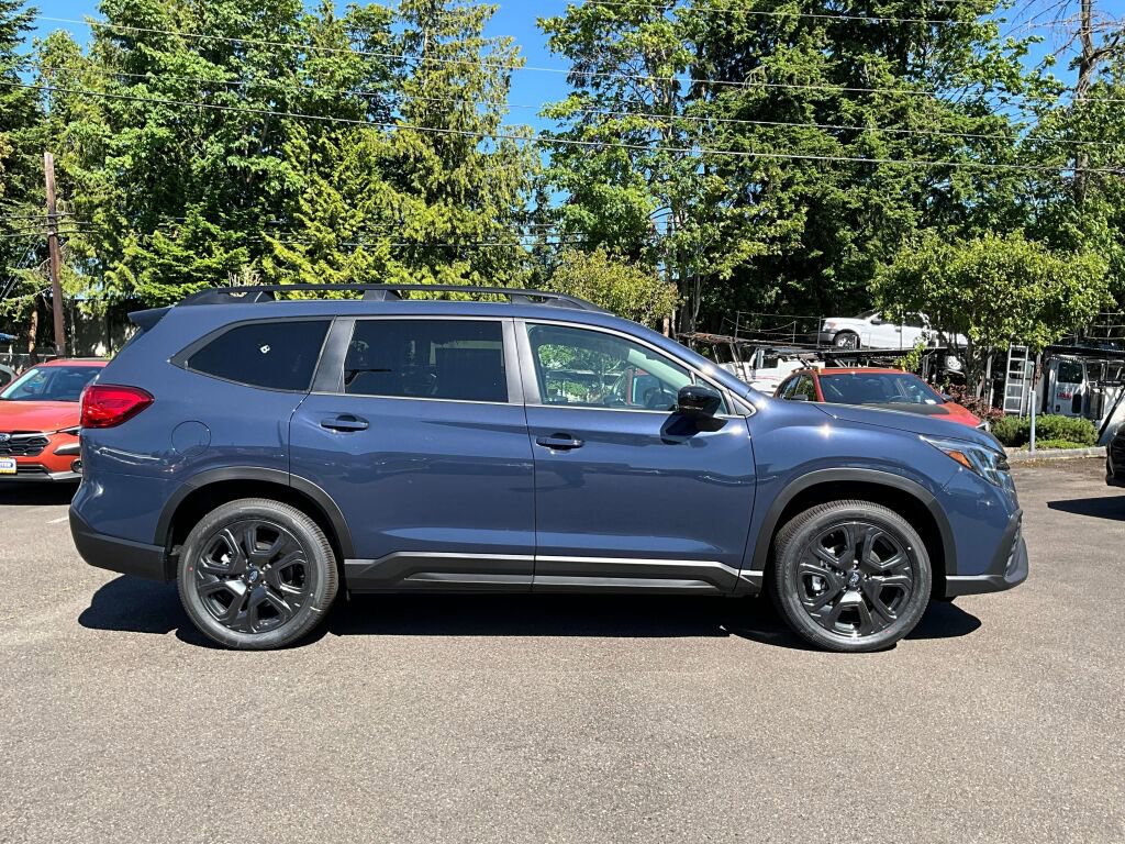 New 2025 Subaru Ascent Bronze Edition image 8