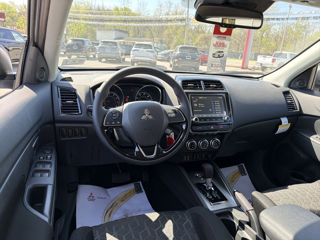 New 2026 Mitsubishi Outlander Sport LE AWD/4WD image 12