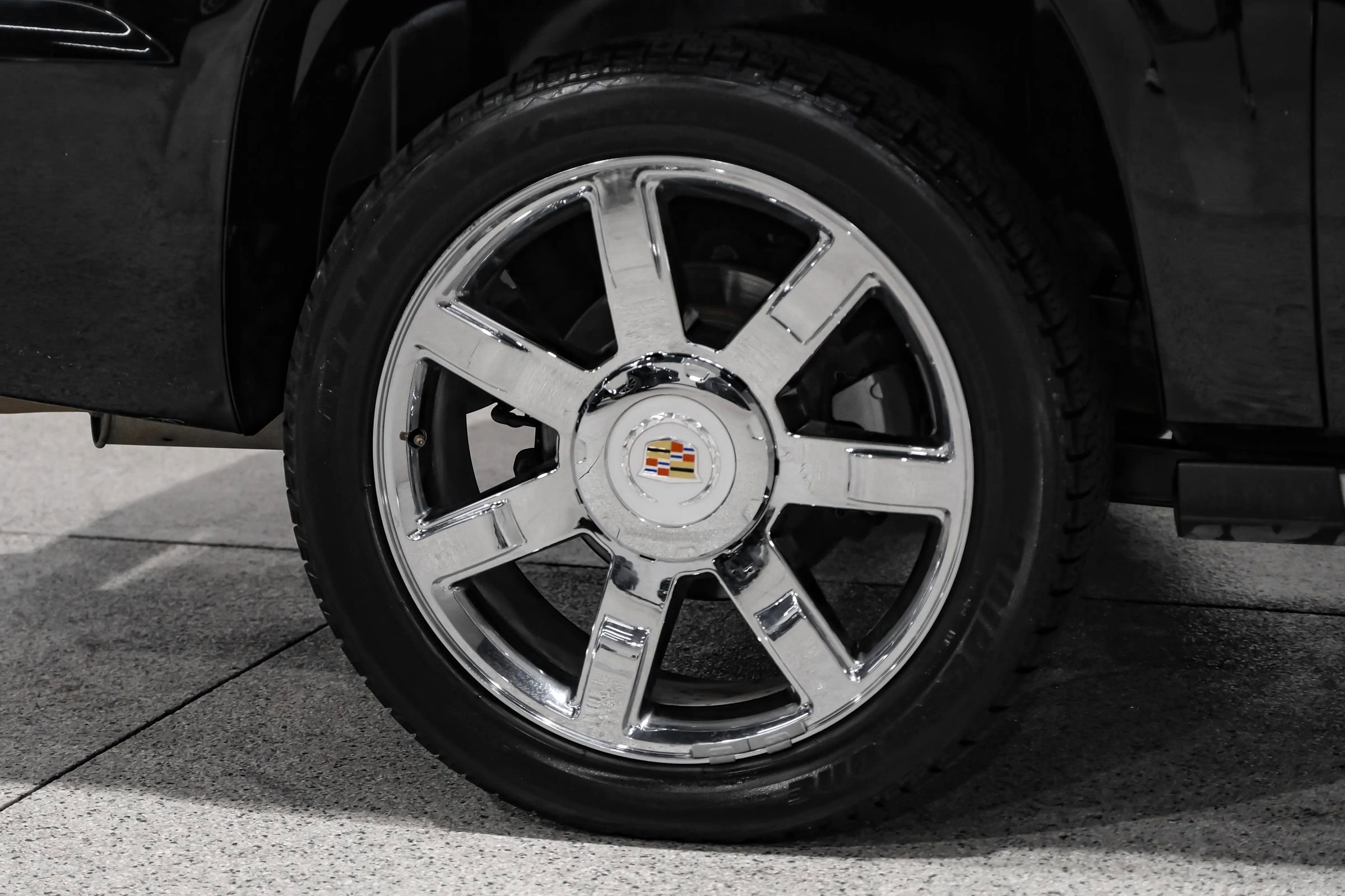 Used 2013 Cadillac Escalade EXT Premium AWD/4WD image 52