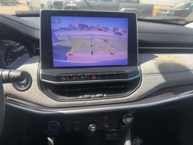 Used 2022 Jeep Compass Latitude w/ Sun and Sound Group image 10