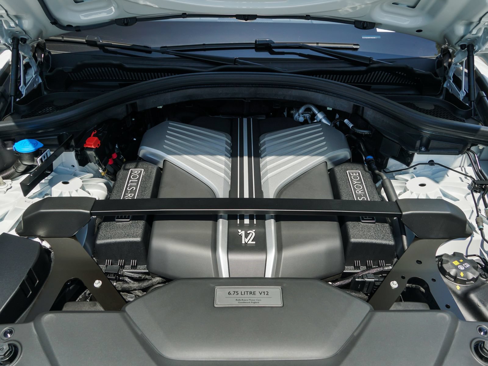 New 2026 Rolls-Royce Cullinan AWD/4WD image 37