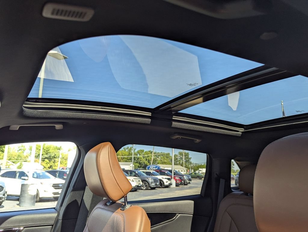 Used 2023 Lincoln Nautilus Reserve AWD/4WD image 22