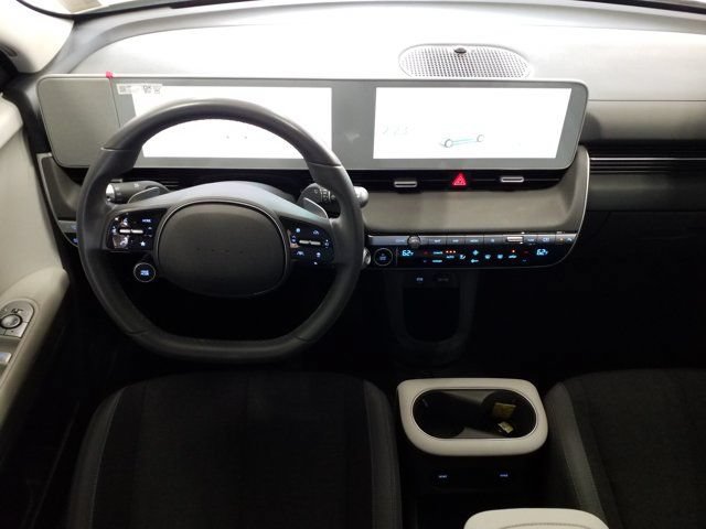 Certified 2024 Hyundai Ioniq 5 SE RWD image 3