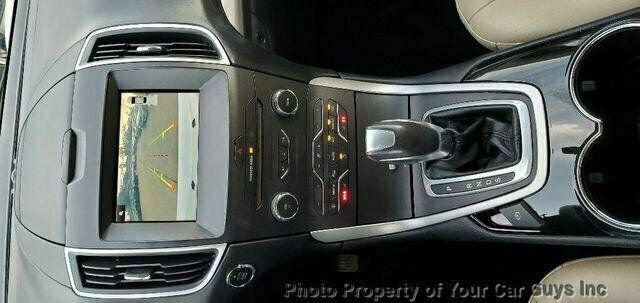 Used 2016 Ford Edge SEL w/ Equipment Group 201A FWD image 29