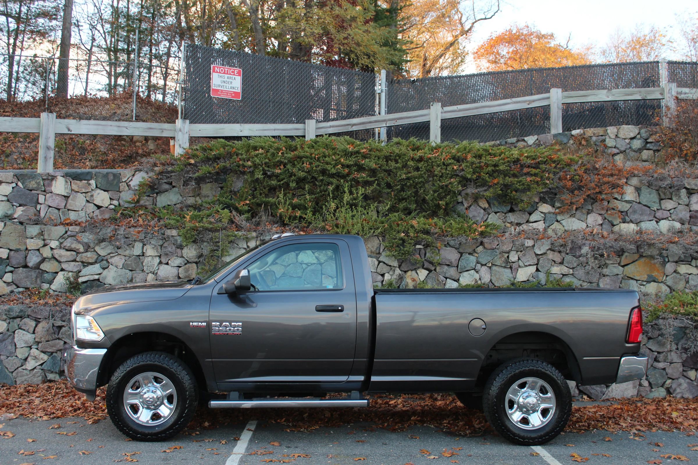 Used 2017 RAM 3500 Tradesman w/ Chrome Appearance Group image 6