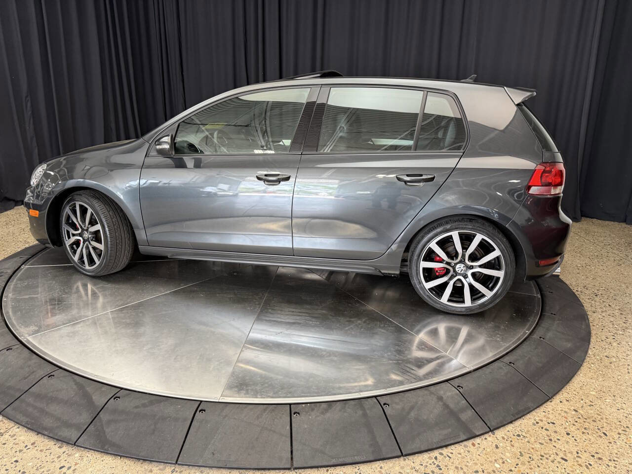 Used 2012 Volkswagen GTI Autobahn FWD image 6