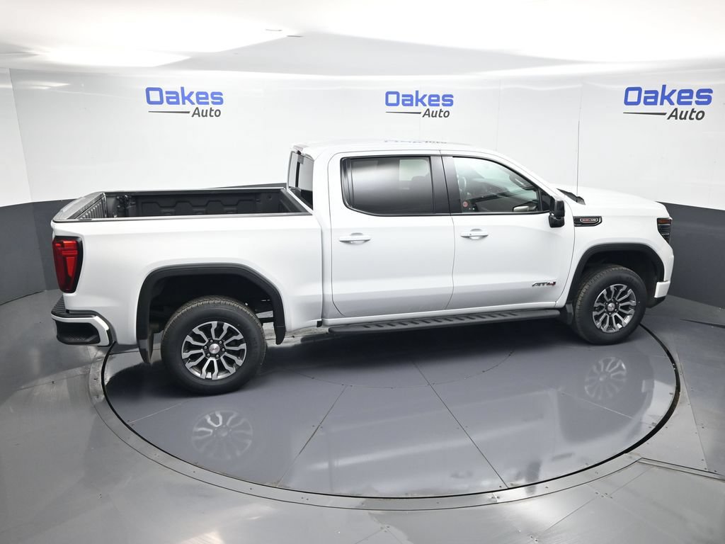 Used 2022 GMC Sierra 1500 AT4 w/ AT4 Premium Package AWD/4WD image 56