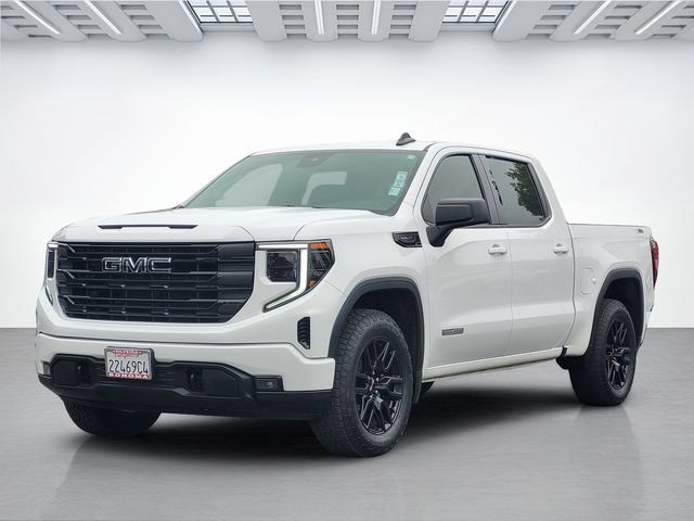 Used 2022 GMC Sierra 1500 Elevation w/ LPO, Elevation Black Package AWD/4WD image 8