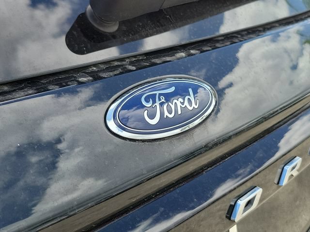 Certified 2025 Ford Explorer Active w/ Active Comfort Package RWD image 5