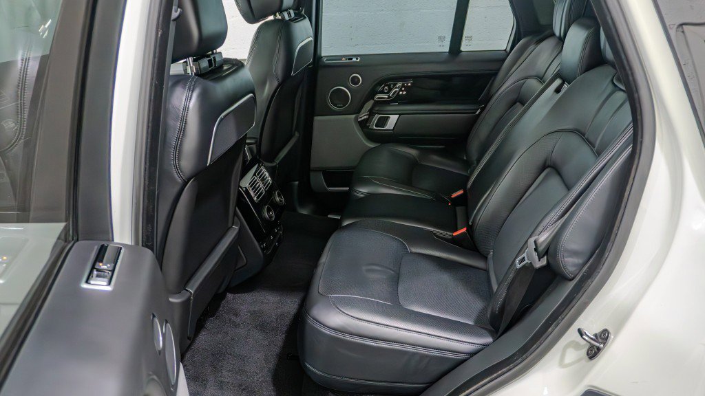 Used 2021 Land Rover Range Rover Autobiography Fifty Edition image 20