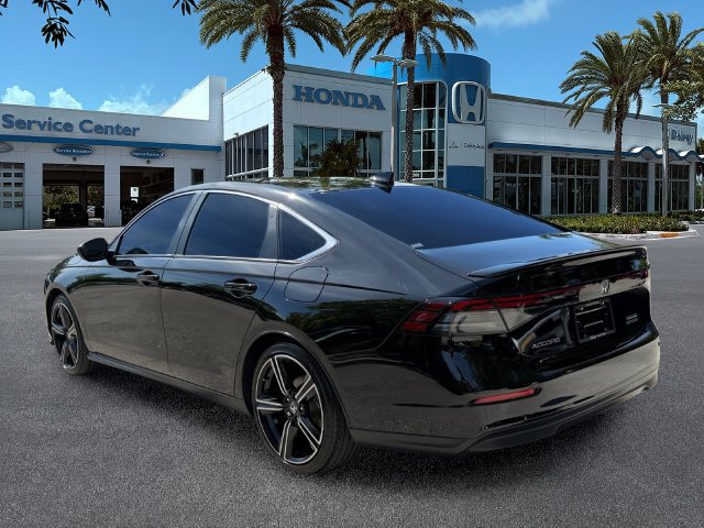 Used 2025 Honda Accord Sport image 6