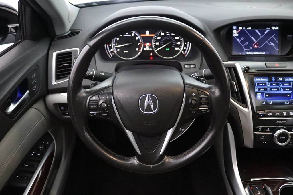 Used 2016 Acura TLX w/ Technology Package FWD image 14
