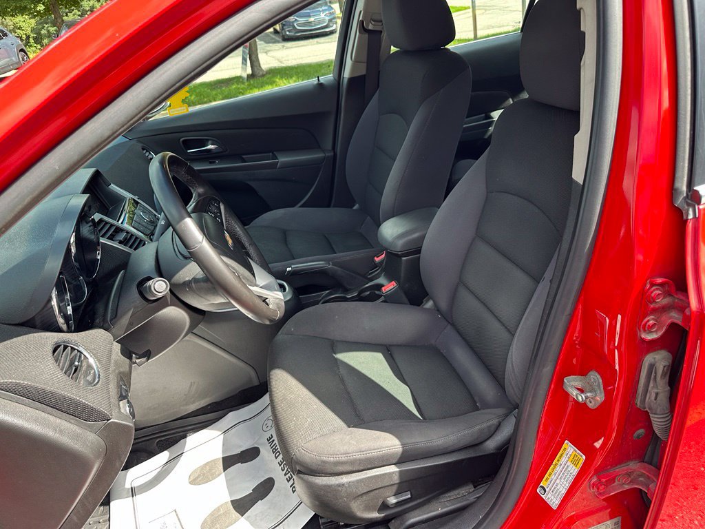 Used 2014 Chevrolet Cruze LT w/ All-Star Edition FWD image 24