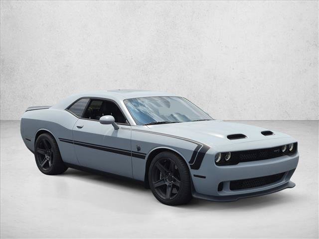 Used 2022 Dodge Challenger SRT Hellcat Redeye RWD video 3