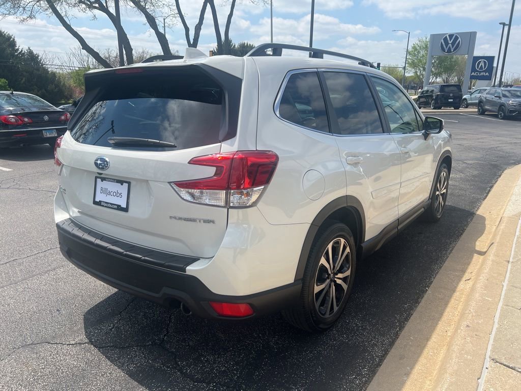 Used 2023 Subaru Forester Limited AWD/4WD image 6
